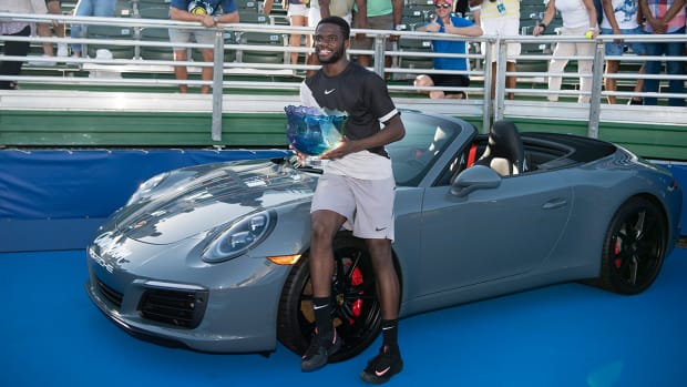 frances-tiafoe-delray-trophy-lead.jpg